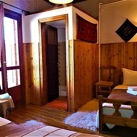 Hotel Acropolis Metsovo *